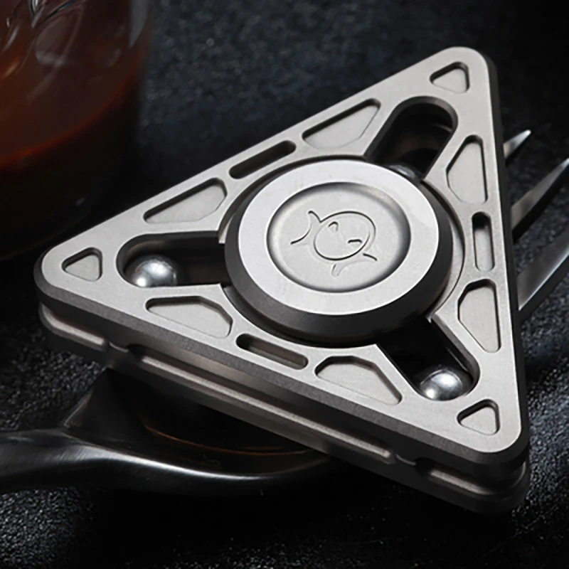 B.M. Black Mirror Sandwich Fidget Spinner