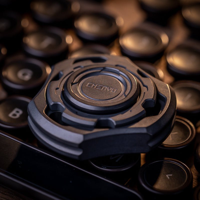 CHENYU Composite Linkage Fidget Spinner EDC Metal Decompression Toy