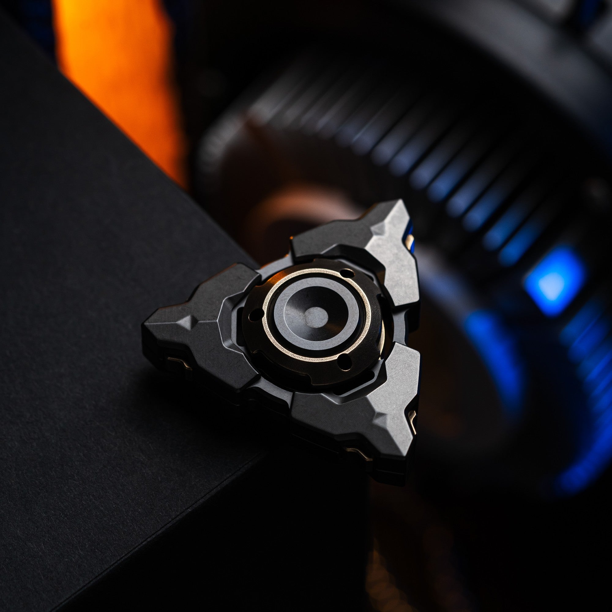 WANWU EDC Split Armor Fidget Spinner