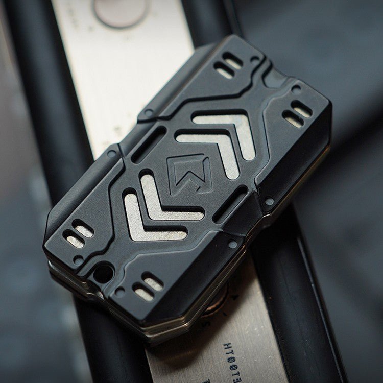 CHENYU Battle Warshield Fidget Slider EDC Metal Decompression Toy