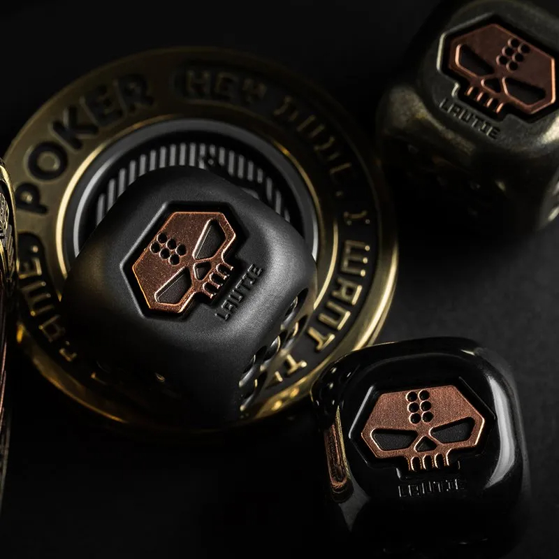 Lautie EDC Warrior Monk Metal Dice Bead Pendant