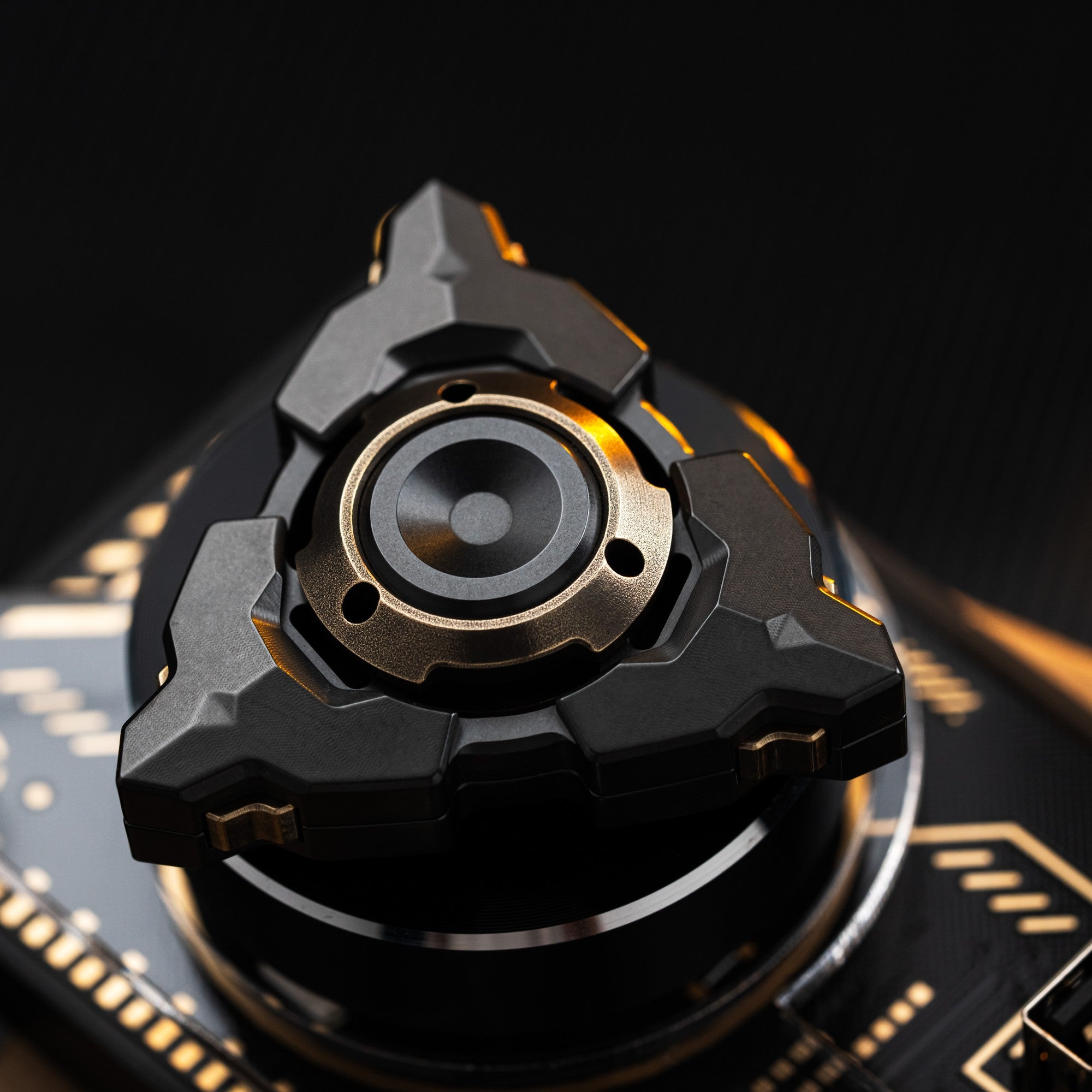 WANWU EDC Split Armor Fidget Spinner