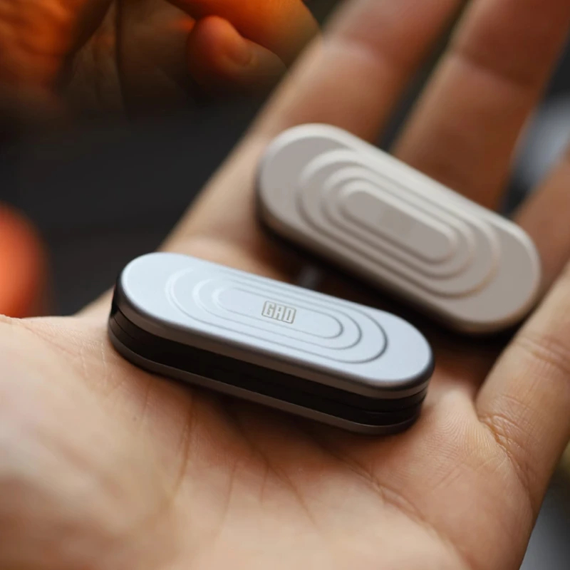 Gao Studio Rich 03 Metal Magnetic Figet Push Slider