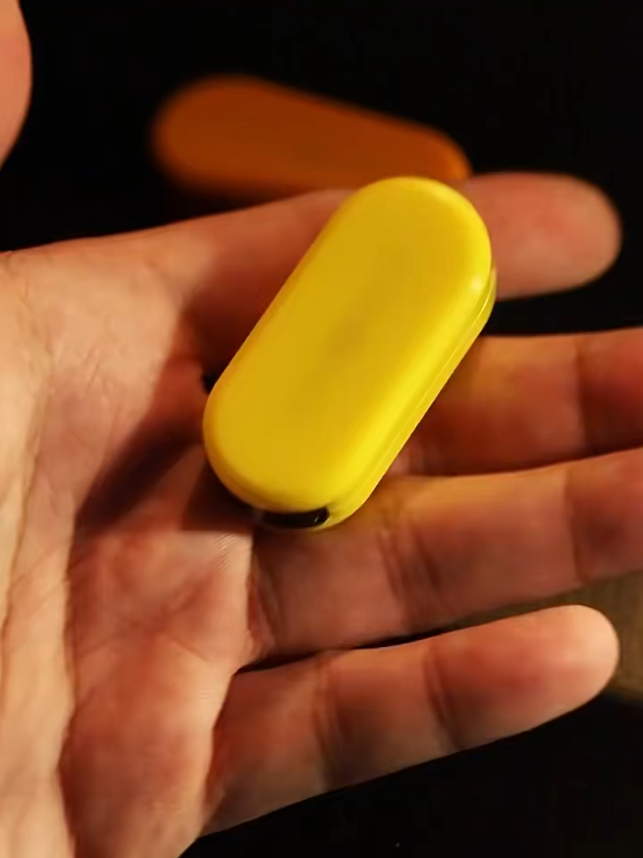 Gao Studio Candy Rich Coin Mechanical Paragraph Push Slider Decompression EDC Toys