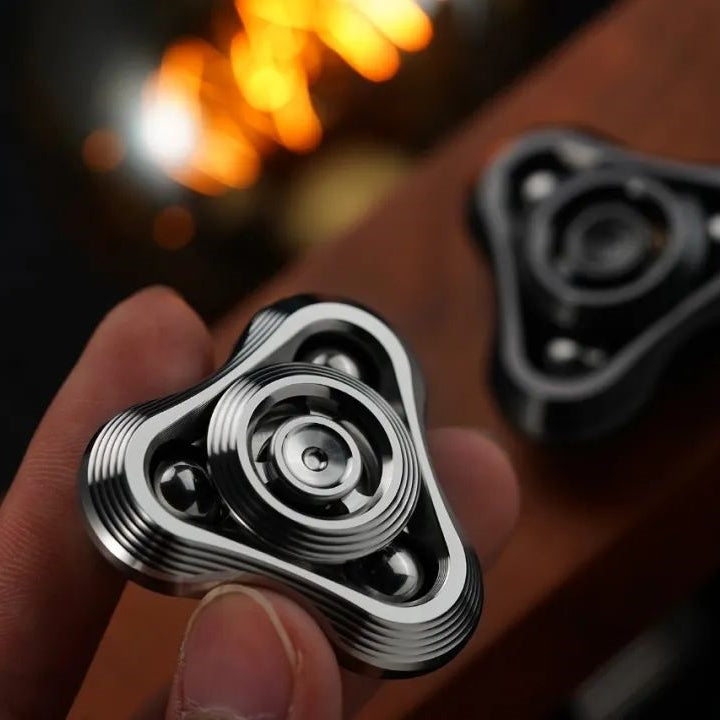 WANWU EDC Shockwave spinner