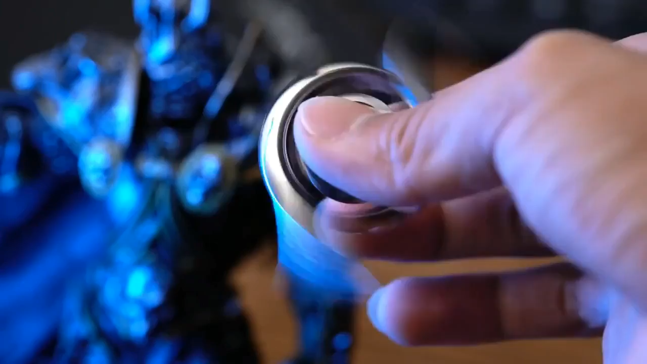 WANWU EDC Magic Eye Fidget Spinner EDC Necklace