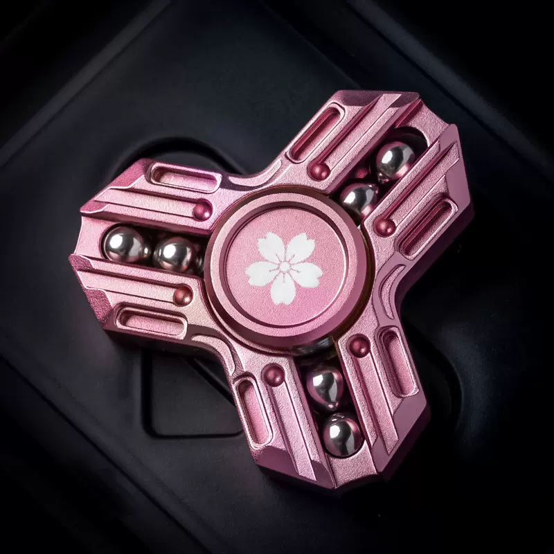 MACKIE EDC Knight Mini Fidget Spinner