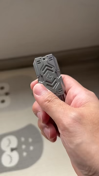 CHENYU Battle Warshield Fidget Slider EDC Metal Decompression Toy