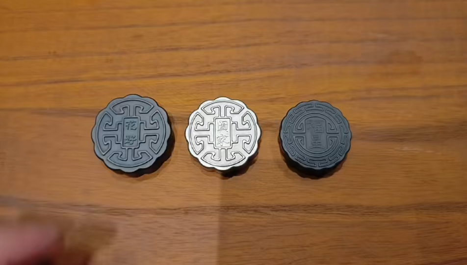 ACEdc Mechanical Mooncake Haptic Coin