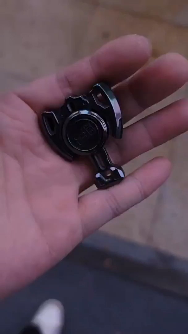 01EDC Holy Axe Asymmetric Metal Fidget Spinner