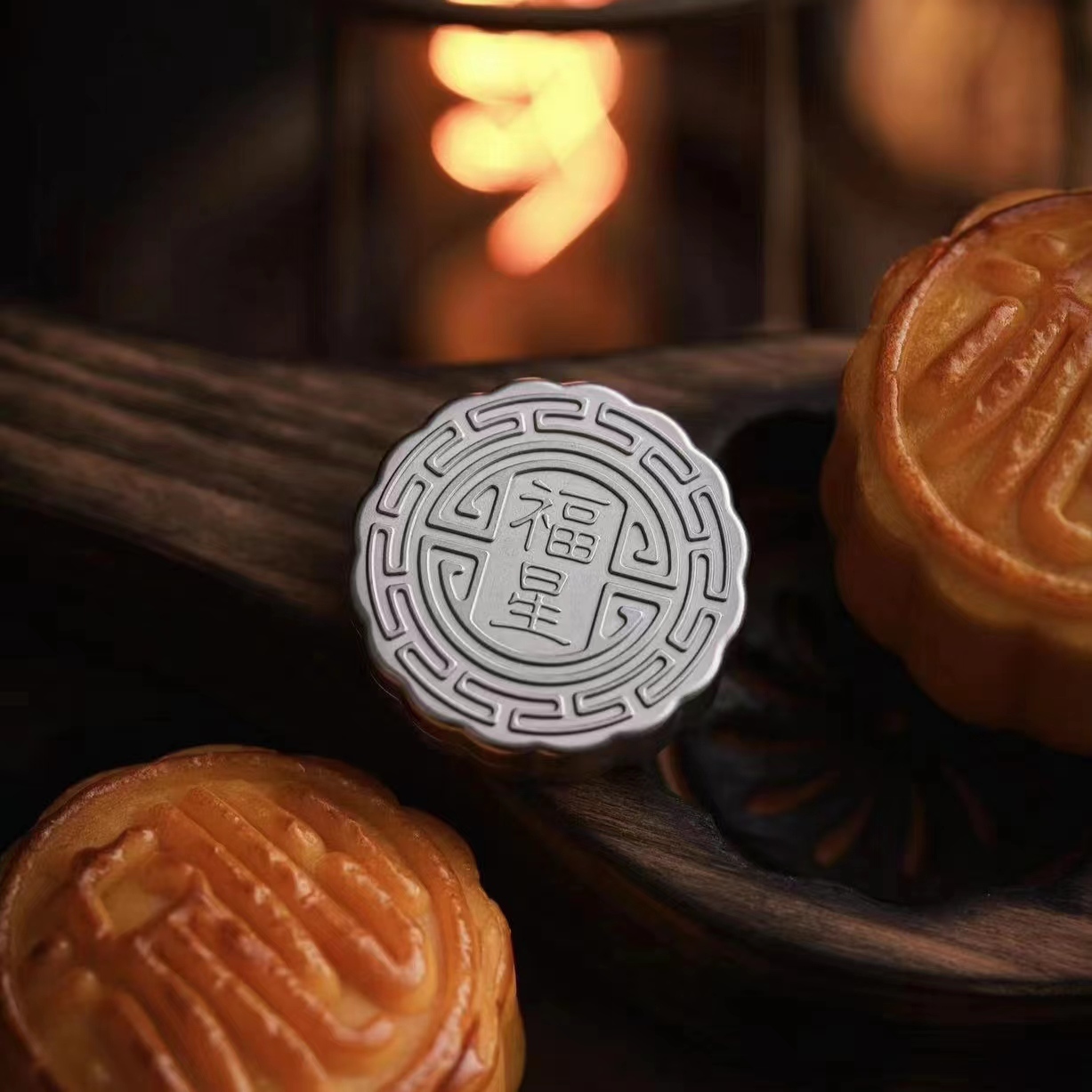 ACEdc Mechanical Mooncake Haptic Coin