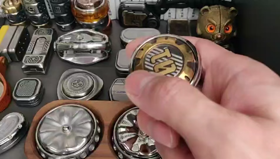 01EDC Time Badge Mechanical Ratchet Haptic Coin