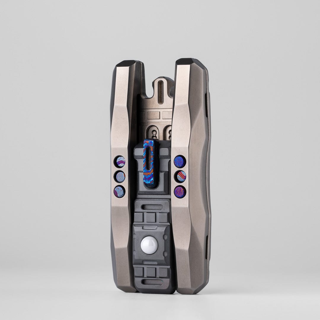 FALCON ESCORT CRUISER Fidget Slider