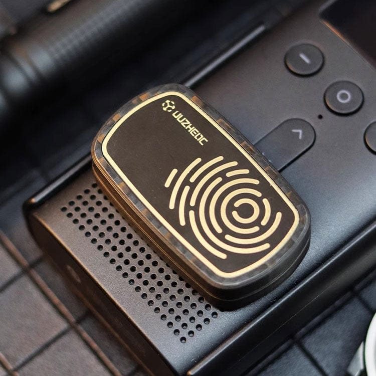 Carbon Fiber Slider Fidget Slider