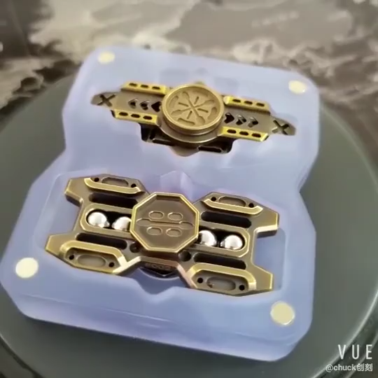 Chuck Yaoguang Fidget spinner