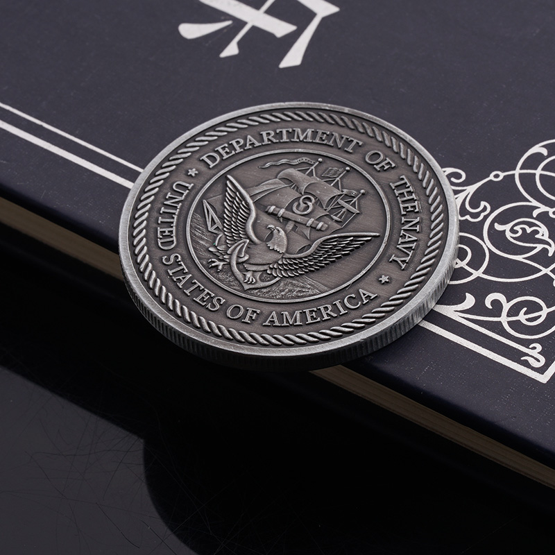 F-14 Tomcat fighter commemorative coin