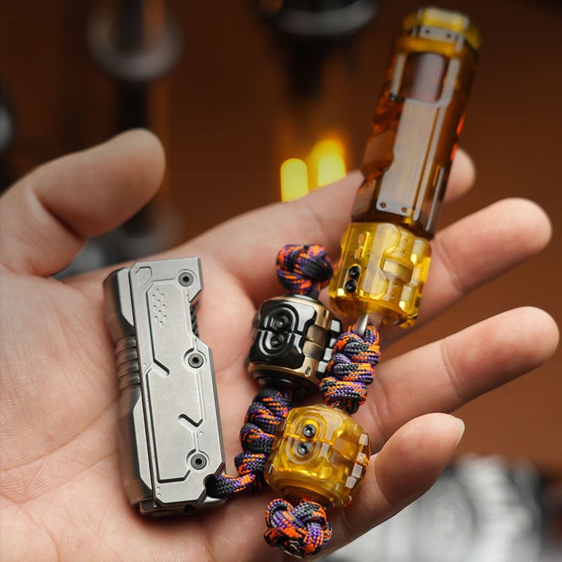 MUYI SHAKE Knife Bead Spinner Pendants