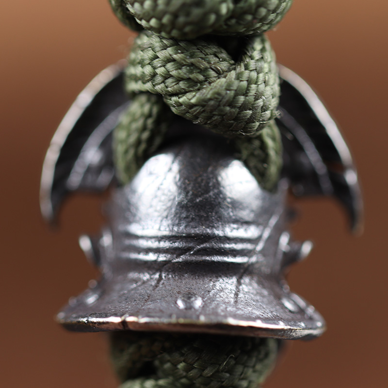 Fan Shape Helmet Skull Head Knife Beads DIY Paracord Lanyard Pendant Retro Punk Metal Brass Samurai EDC Outdoor Tool Accessories