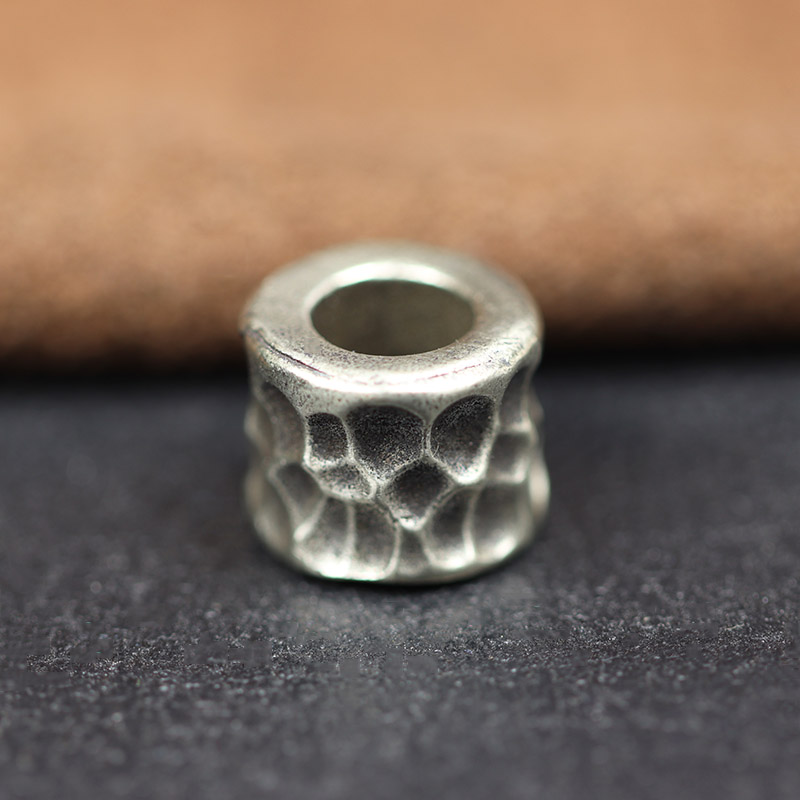 Irregular Hammer Texture Cylinder Brass EDC Knife Bead DIY Paracord Lanyard Pendant Outdoor Flashlight Umbrella Rope Accessories