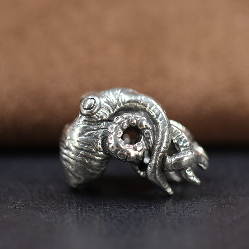 Retro Brass Sea Animal Octopus Knife Beads Outdoor EDC Umbrella Rope Pendant DIY Paracord Bracelets Accessories Lanyard Hangings