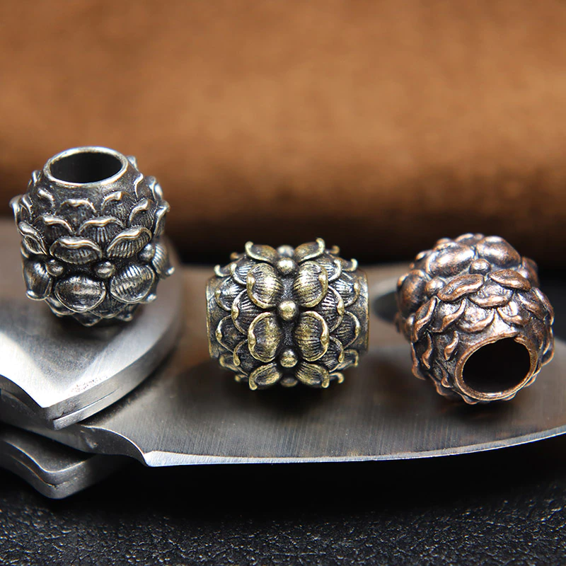 Retro Brass Lotus Petal Knife Bead EDC Outdoor Tool DIY Paracord Woven Lanyard Pendants Bracelets Spacer Beads Hangings Jewelry