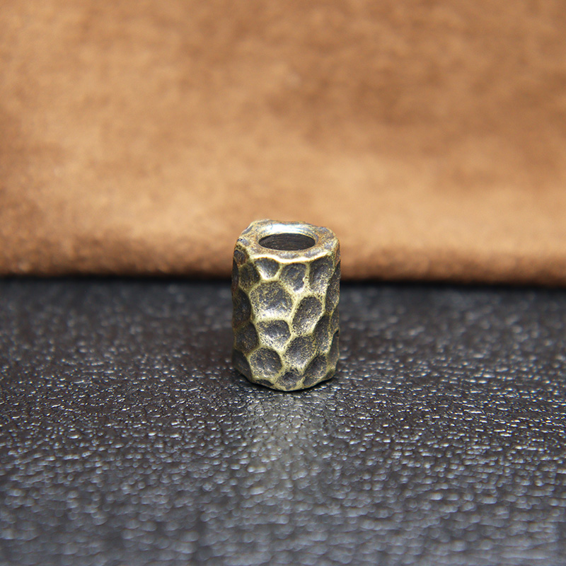 Brass Hammer Texture Pattern Cylinder EDC Knife Beads Paracord Lanyard Pendants DIY Outdoor Flashlight Umbrella Rope Accessories