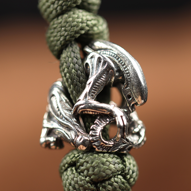 Alien Figurines White Brass Paracord Knife Beads DIY Woven Lanyard Pendant Jewelry Accessories EDC Outdoor Charms for Bracelets