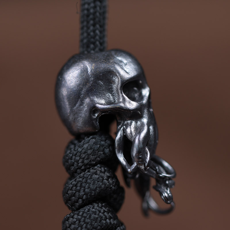Black Skull Face Octopus Brass Knife Beads Lanyard Pendants Jewelry Umbrella Rope Hangings EDC Outdoor DIY Paracord Accessories