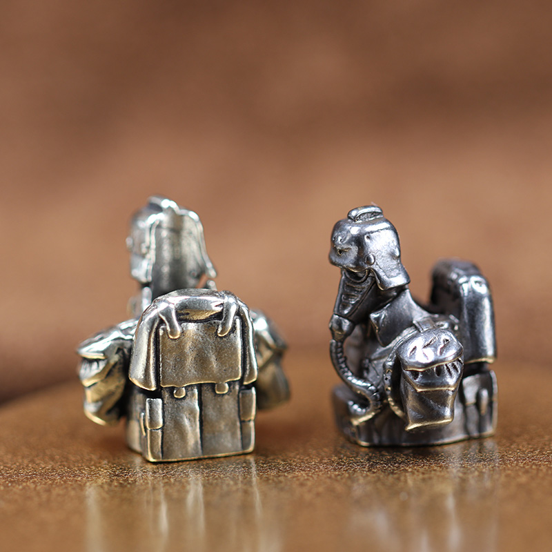 Death Biochemical Guard Solider Bust Brass Knife Beads Punk Gas Mask EDC Outdoor Survival Paracord DIY Woven Lanyard Accessories