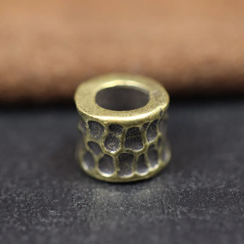 Irregular Hammer Texture Cylinder Brass EDC Knife Bead DIY Paracord Lanyard Pendant Outdoor Flashlight Umbrella Rope Accessories