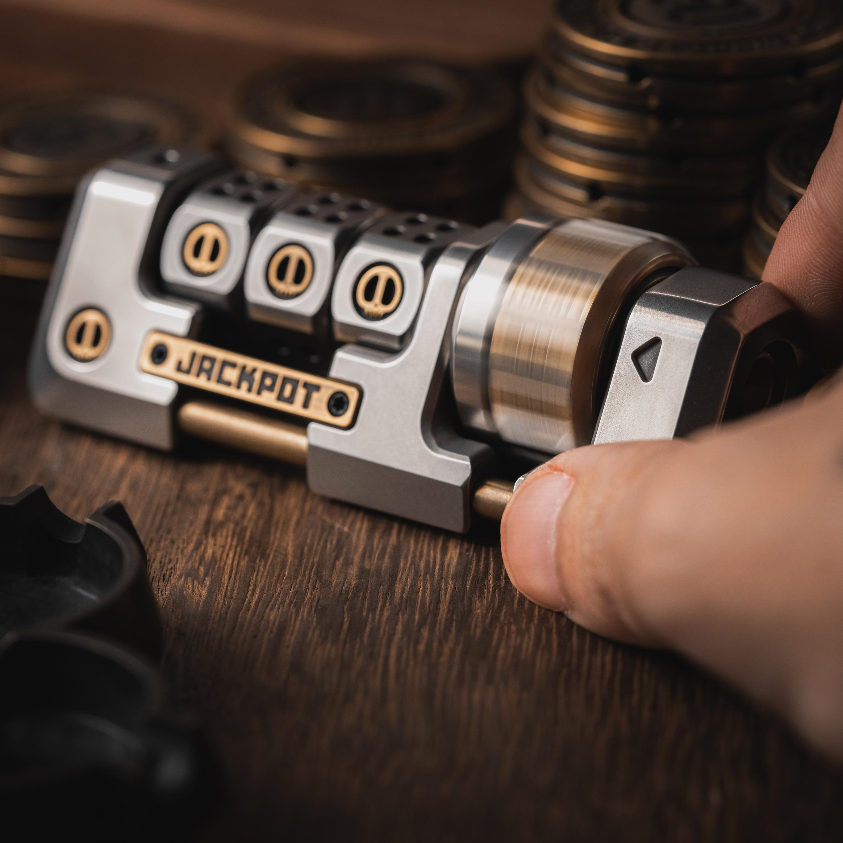 Lautie JACKPOT 2.0 DESKSET Fidget Spinner