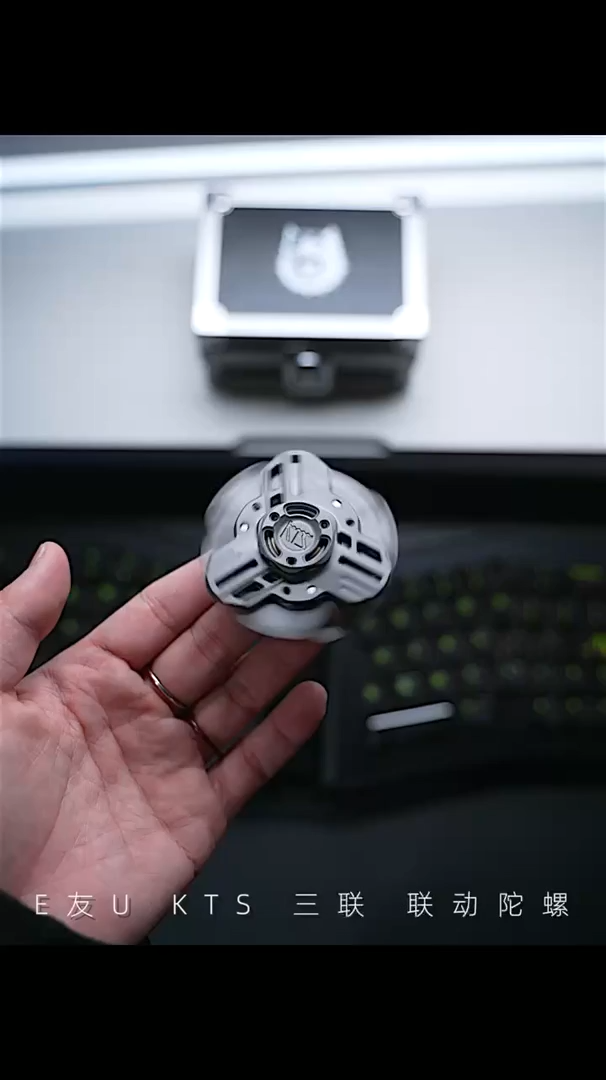 KTS Tri linkage spinner Fidget Spinner