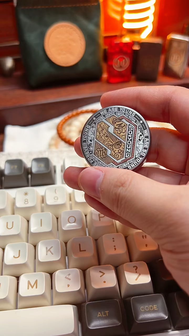 YEDC & Soyoung Pig Coin Double Ratchet Haptic Coin VIP Engraving Edition LIMIT 180pcs