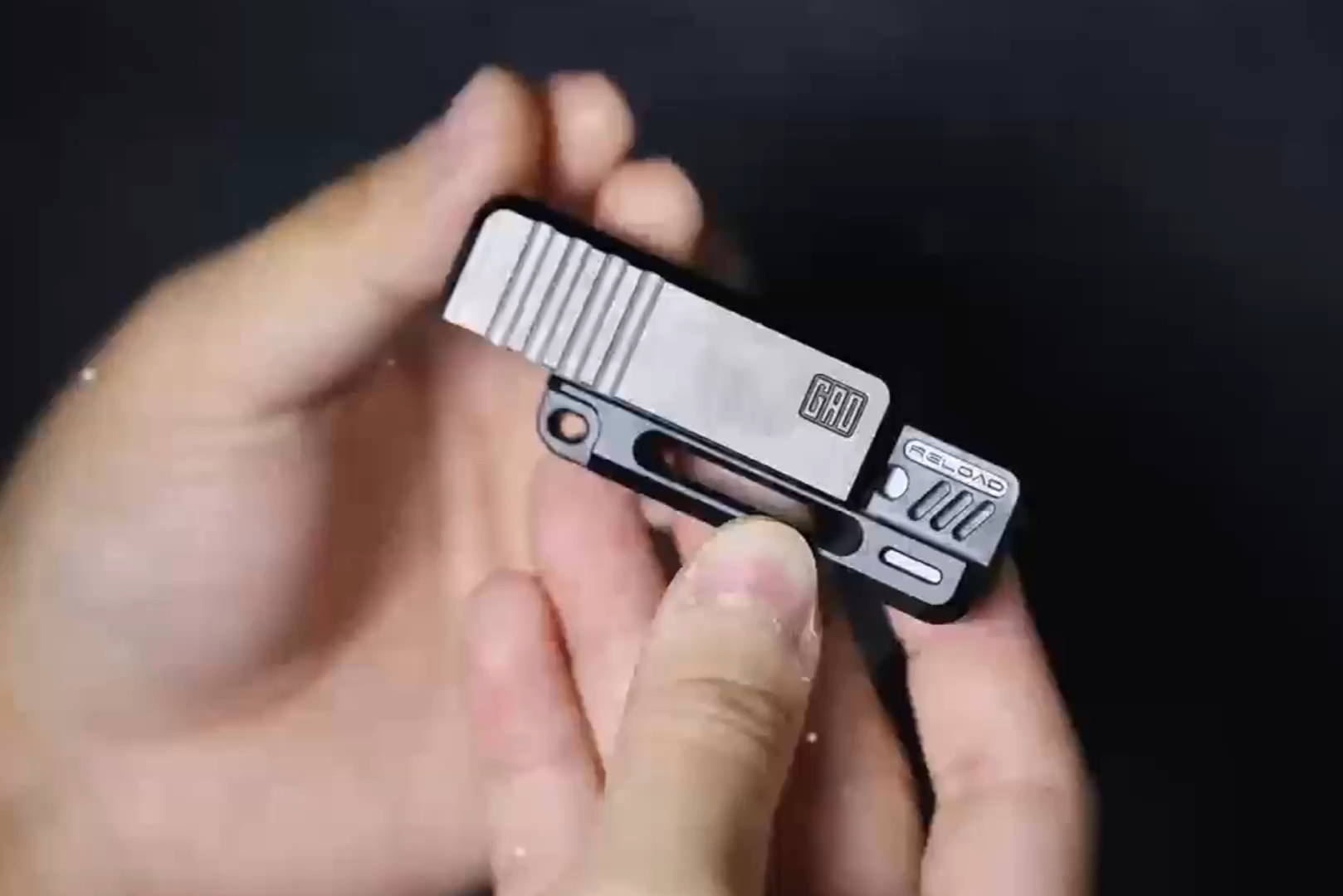 GAO STUDIO RIFLE-5 Fidget Slider