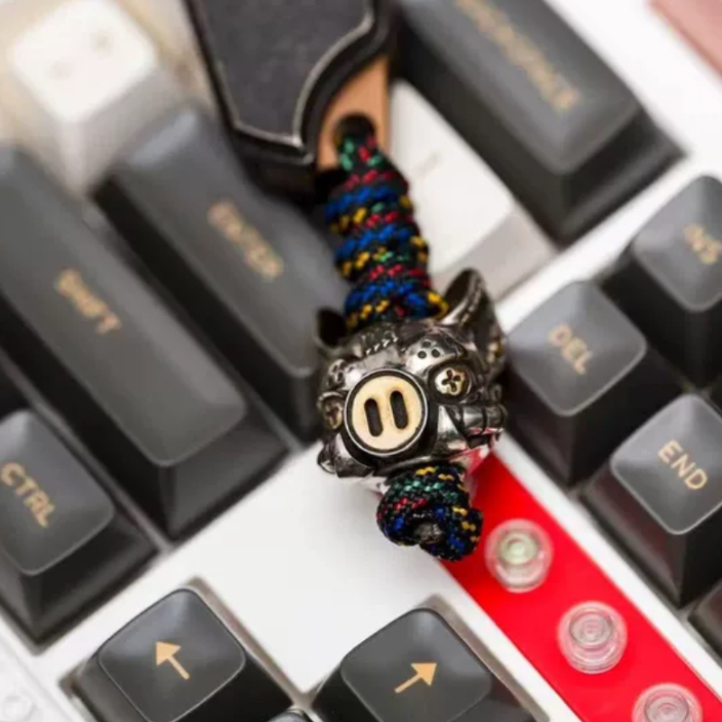 YEDC Pig Knife Bead Pendants