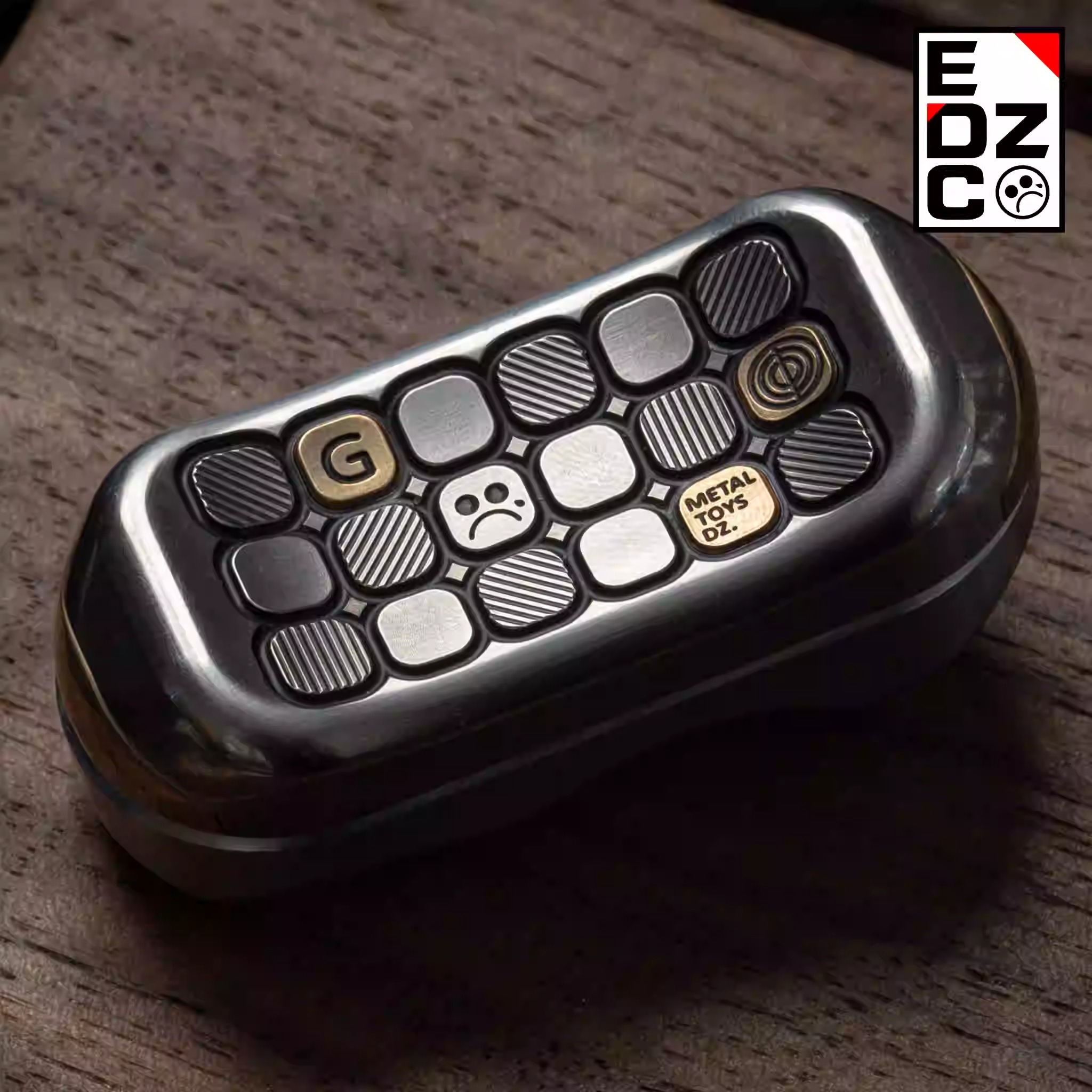 Metal Toys Dz Top G Fidget Slider