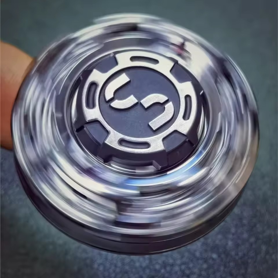 METILIS Thousance Falcon Haptic Coin Fidget Spinner