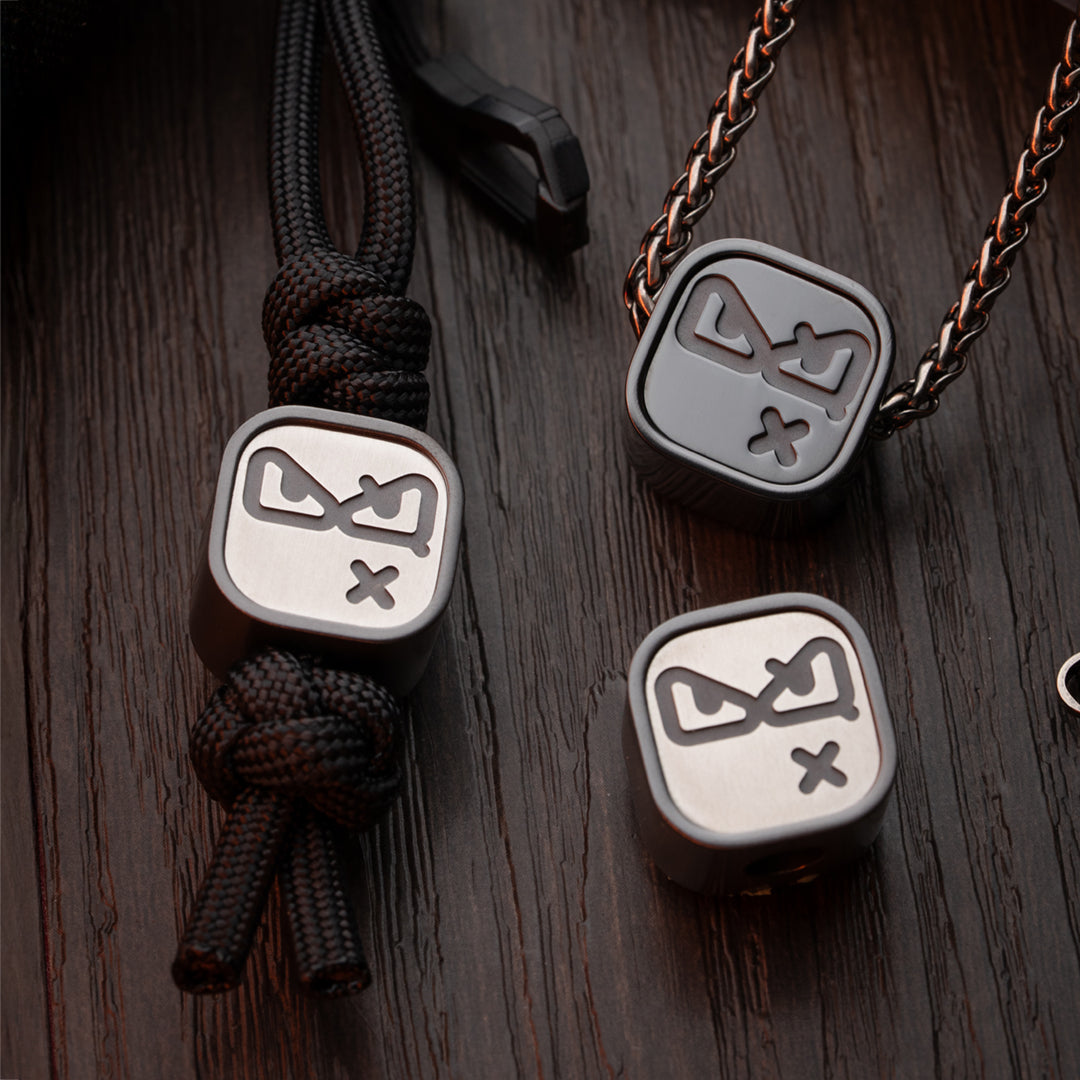 MACKIE Emotional Cube Lanyard Bead