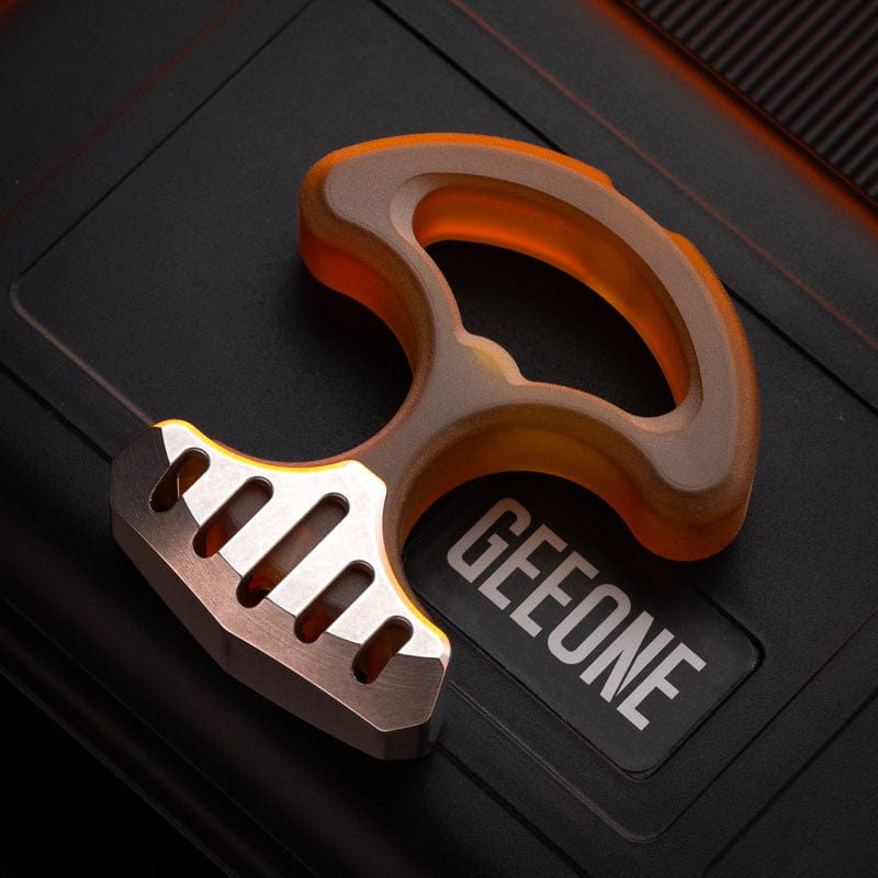 Iron Triangle Crusader Knuckle Duster Multi Tool