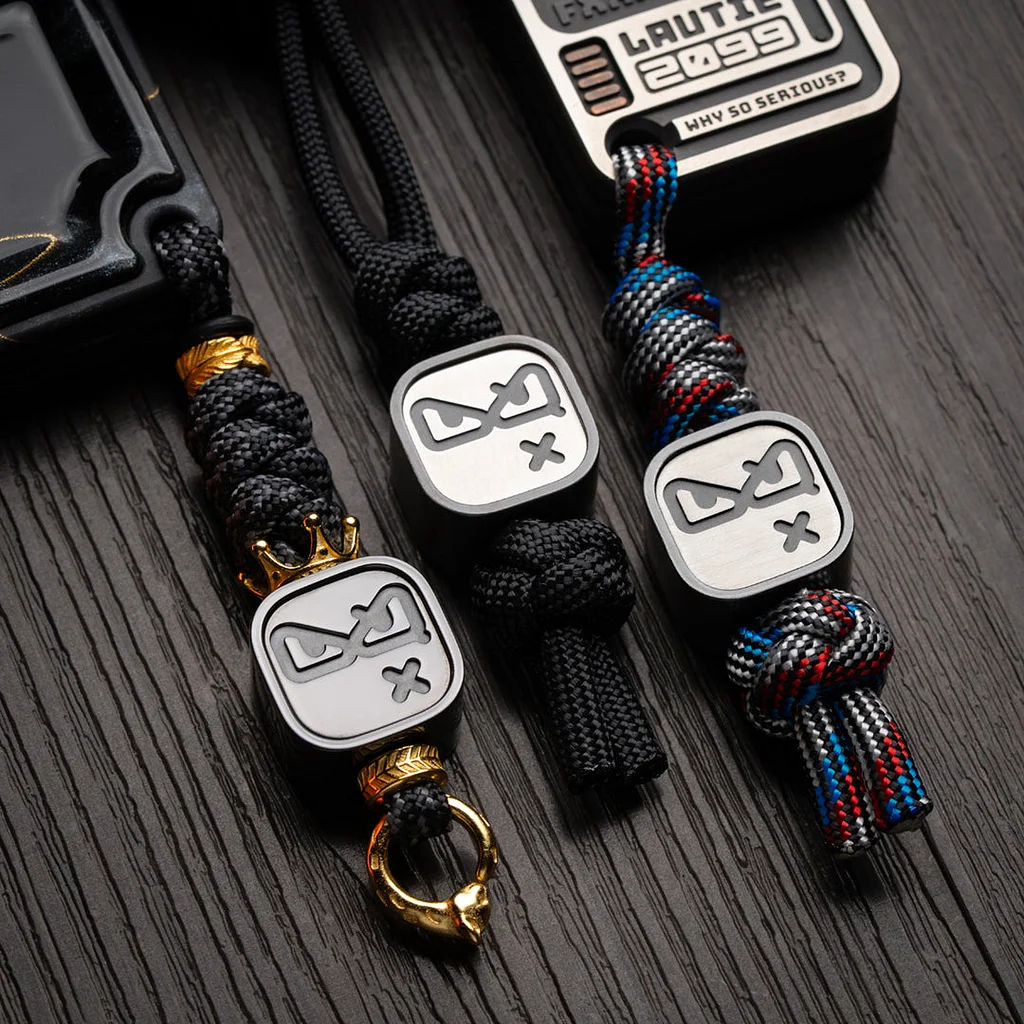 MACKIE Emotional Cube Lanyard Bead