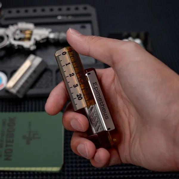 EDCELL & ROGUE Quirky Ruler Fidget Slider