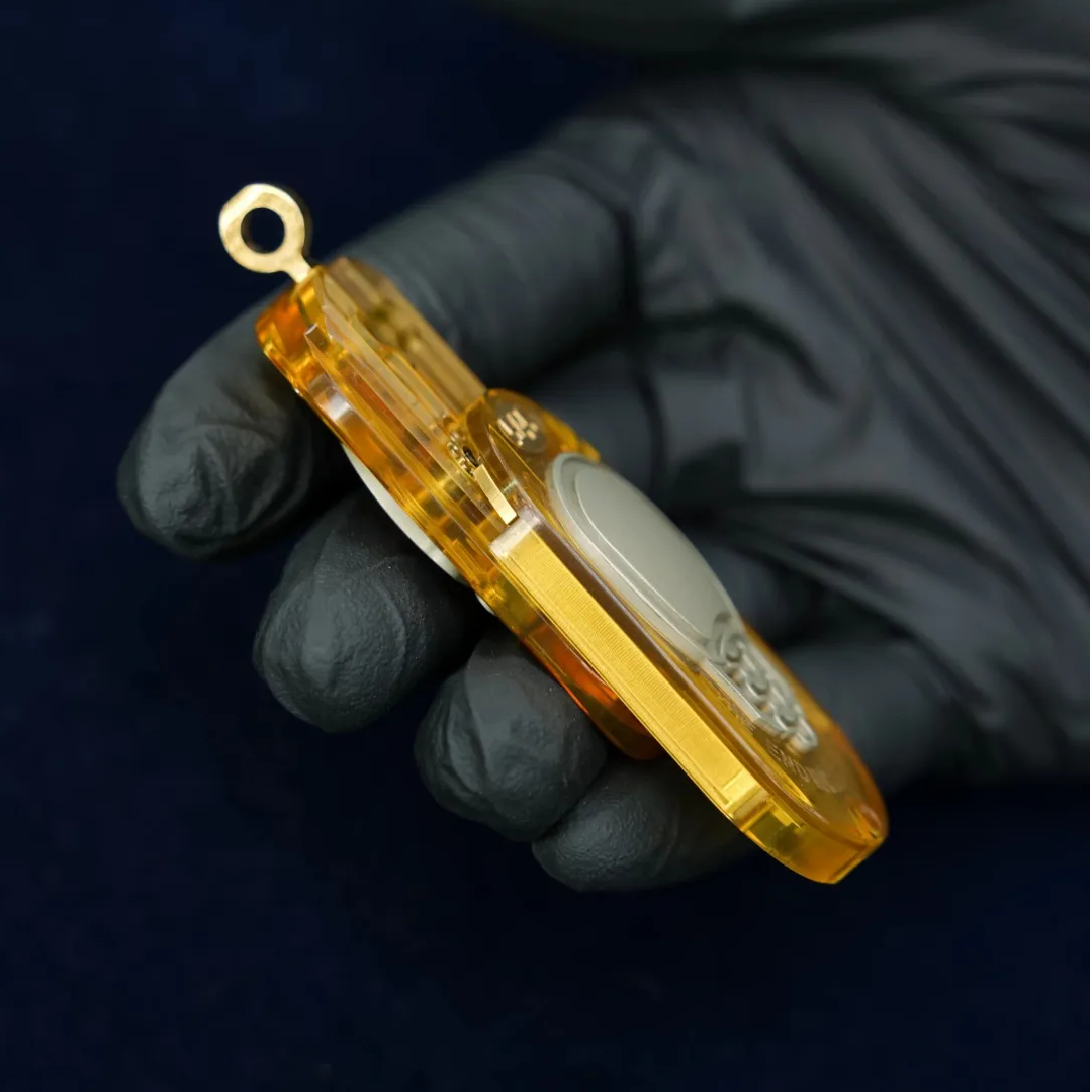 SAS Studio Spades King Fidget Slider