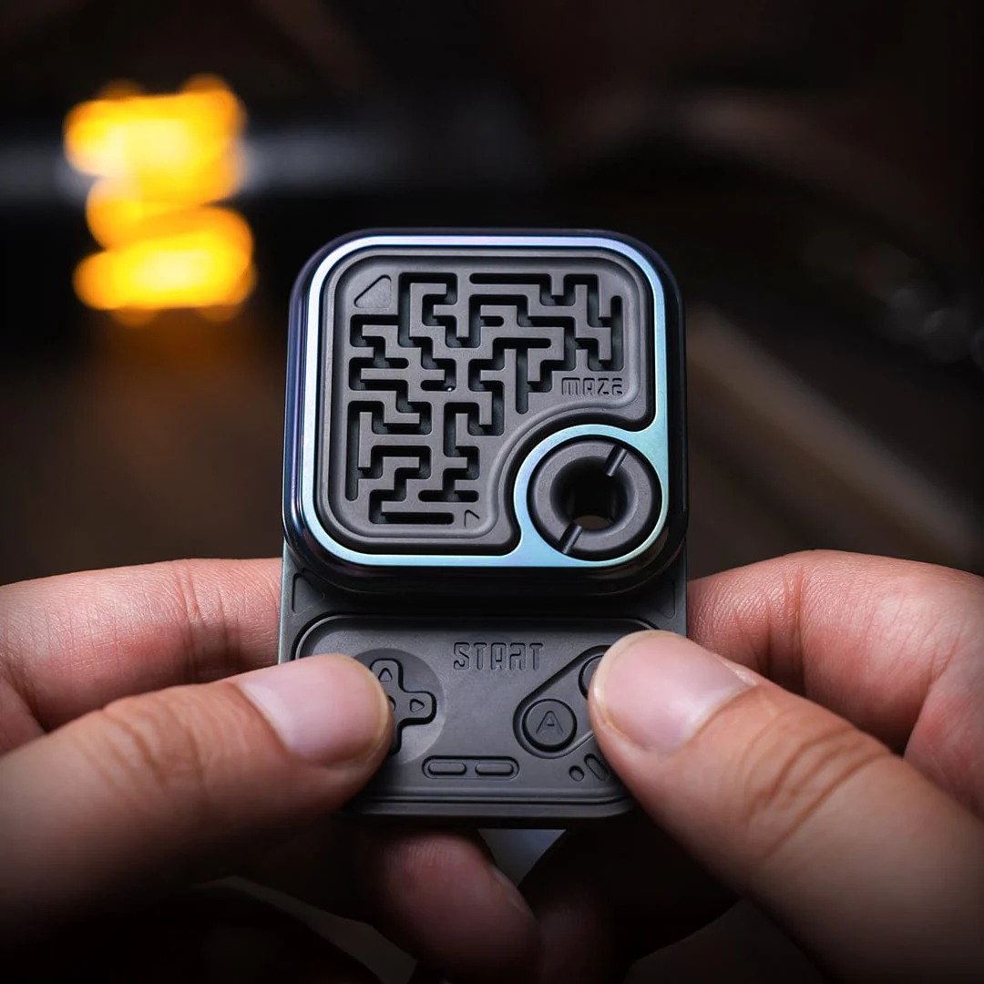 01 EDC MAZE BLOCK Fidget Slider