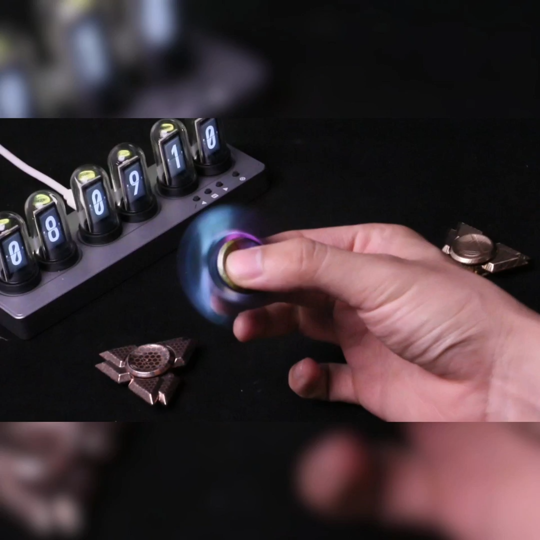 LM EDC Twin Fidget Spinner