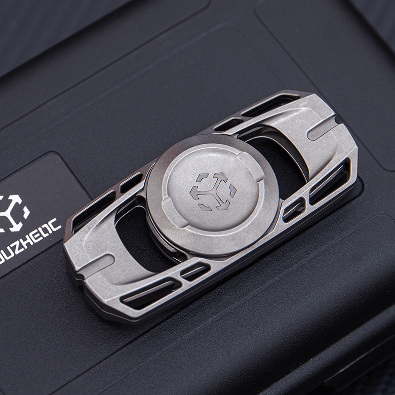 JUZHEDC Ling Yin Fidget Spinner