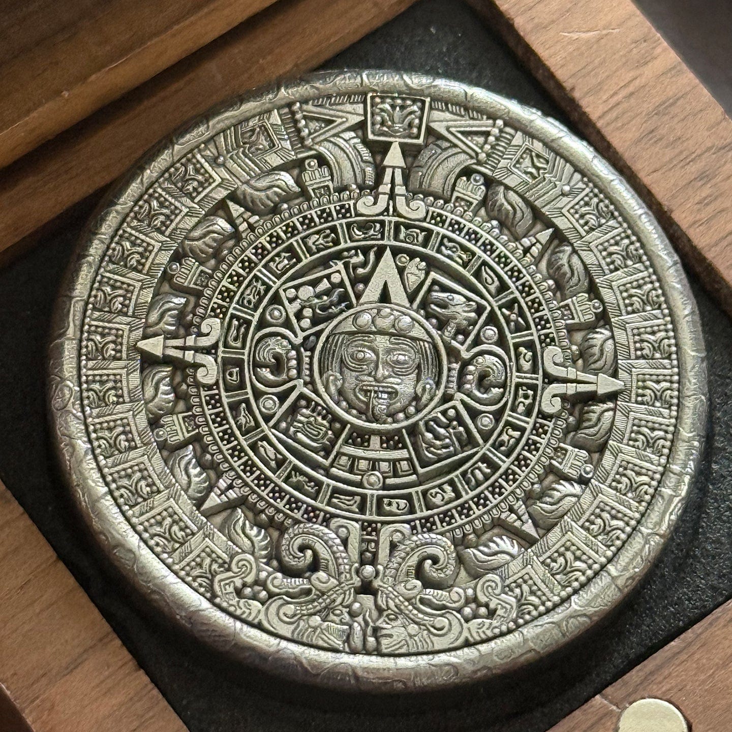 HF EDC Ding Ding Coin Ratchet Coin