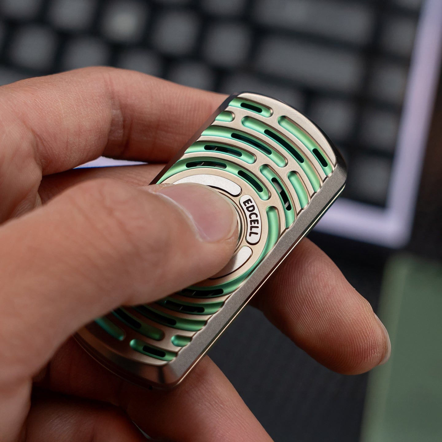 DJG & EDCELL Dex Jelly Slider Fidget Slider