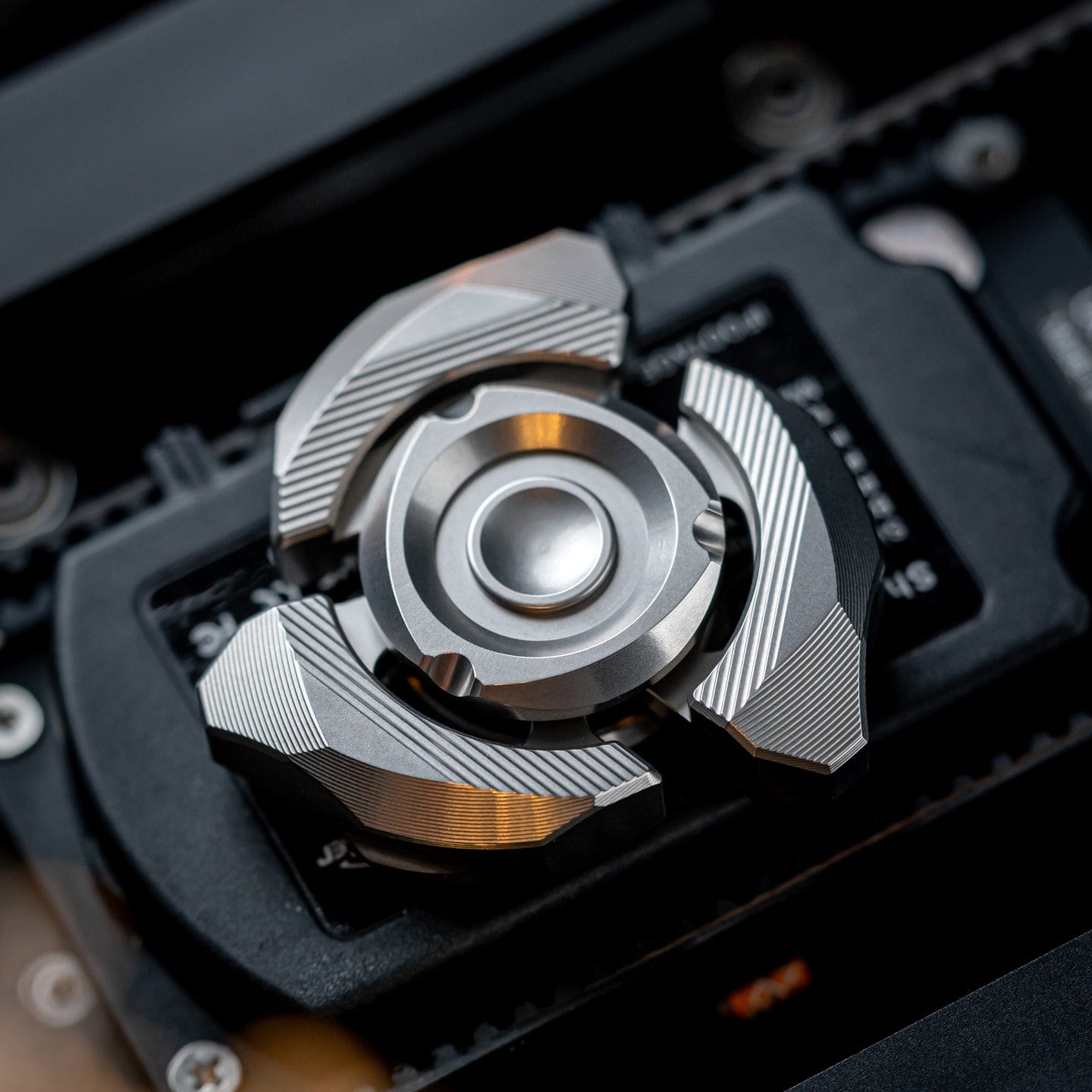 DJG SPINETIC Fidget Spinner