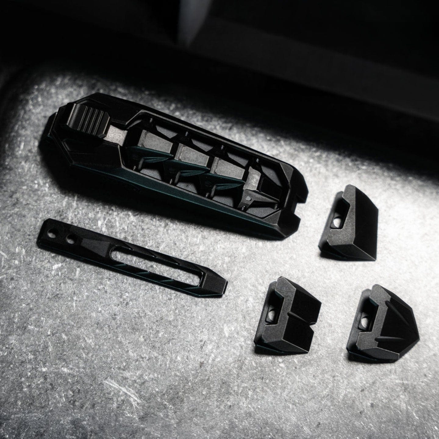 Proxy EDC DRAGON RIDGE Prybar Fidget Slider