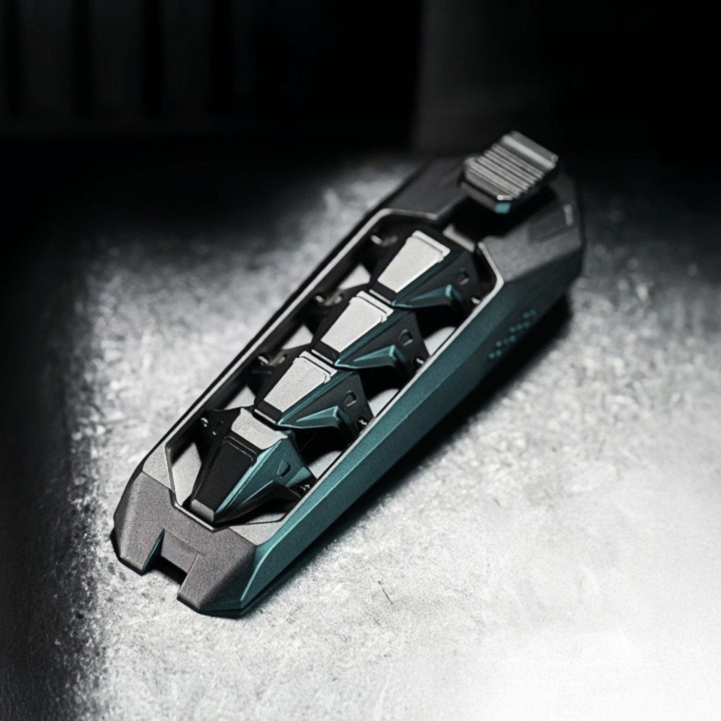 Proxy EDC DRAGON RIDGE Prybar Fidget Slider